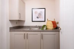 Photo 16- click for photo gallery